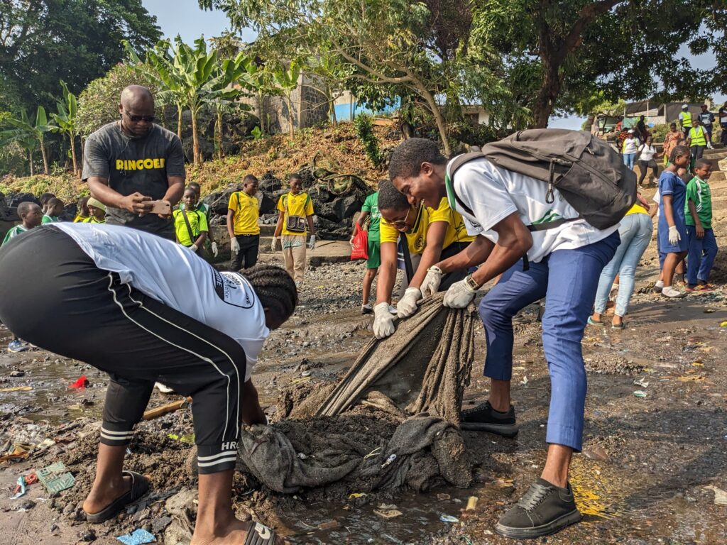 Beach Cleanup with students of Miracle Int Comp College 2